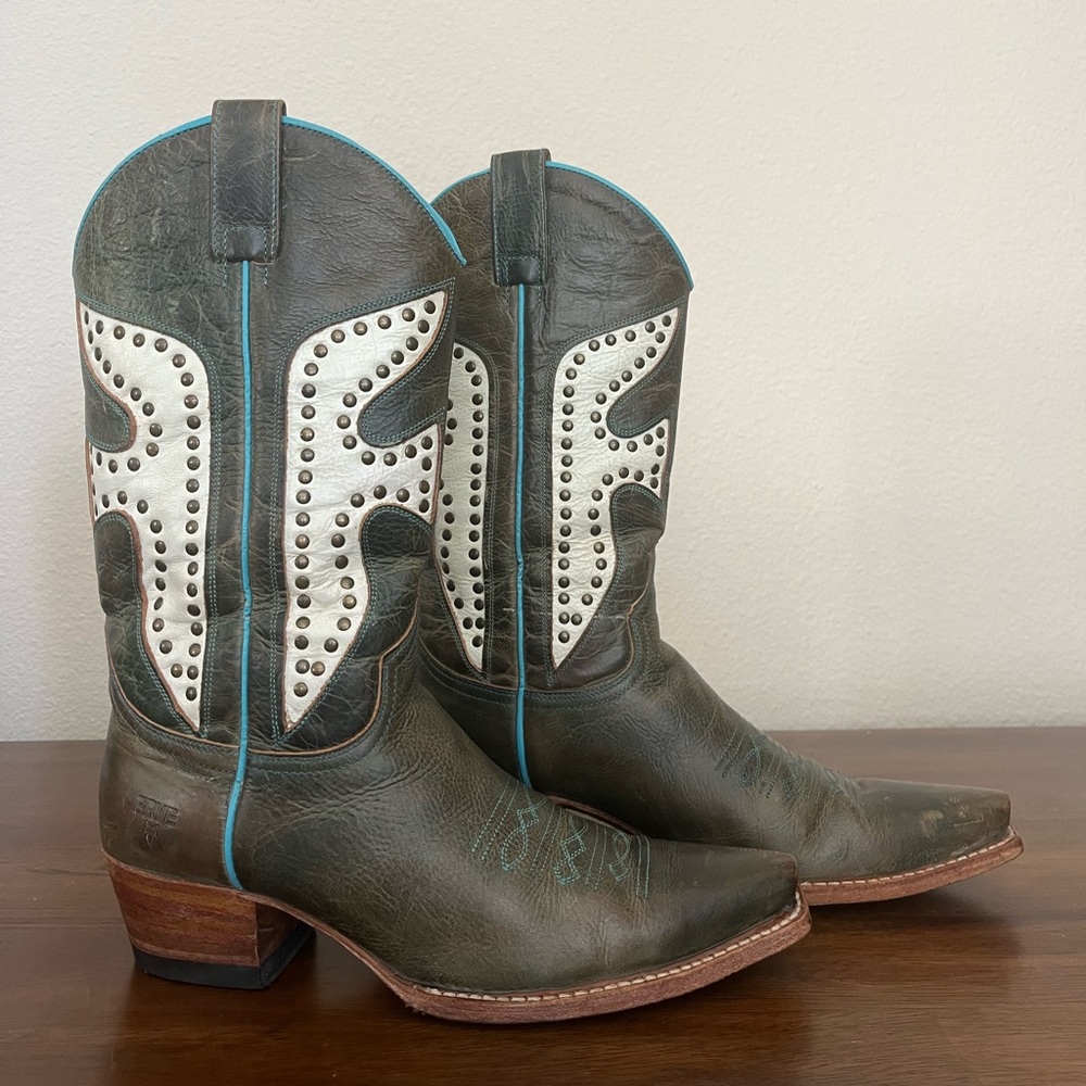 Frye Rare Vintage Daisy Duke Green and White Leather Cowgirl Boots Size 7